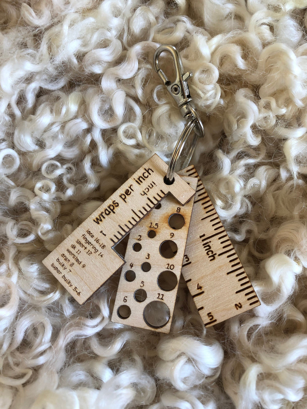 Knitting tool Keychain, Knitting Gift, Knitting Gauge, Knitting Wraps per Inch, Mini Ruler, Wood tools, Needle Gauge