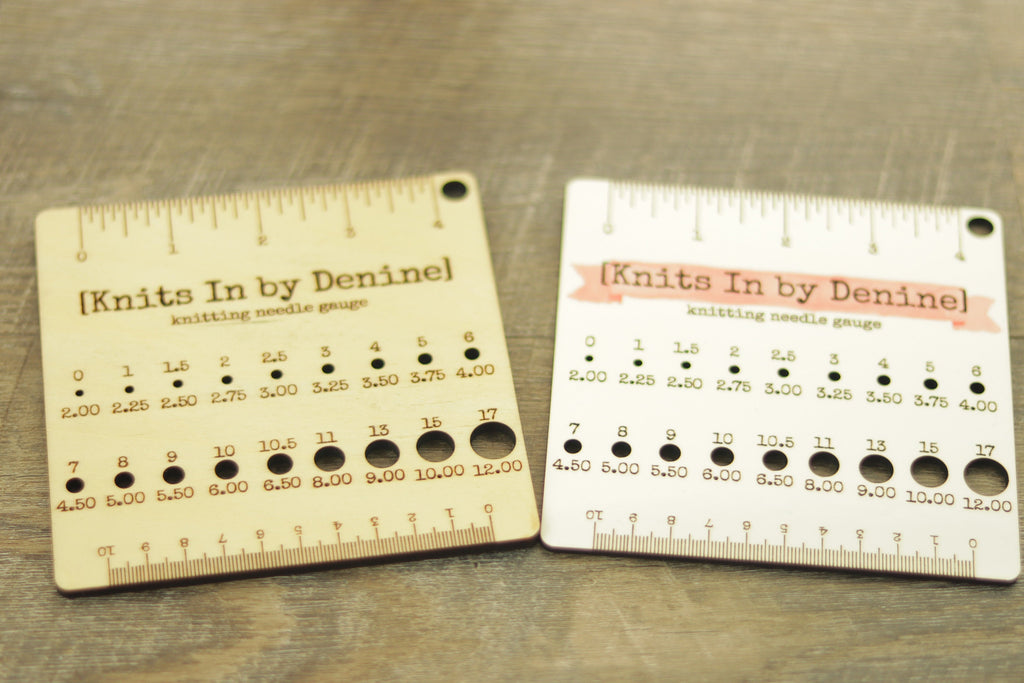 Wooden Engraved Multi-Use Knitting Needle and Gauge Swatch Tool with Ruler / Knitting Needle and Crochet Hook Gauge Check / Wooden Engraving