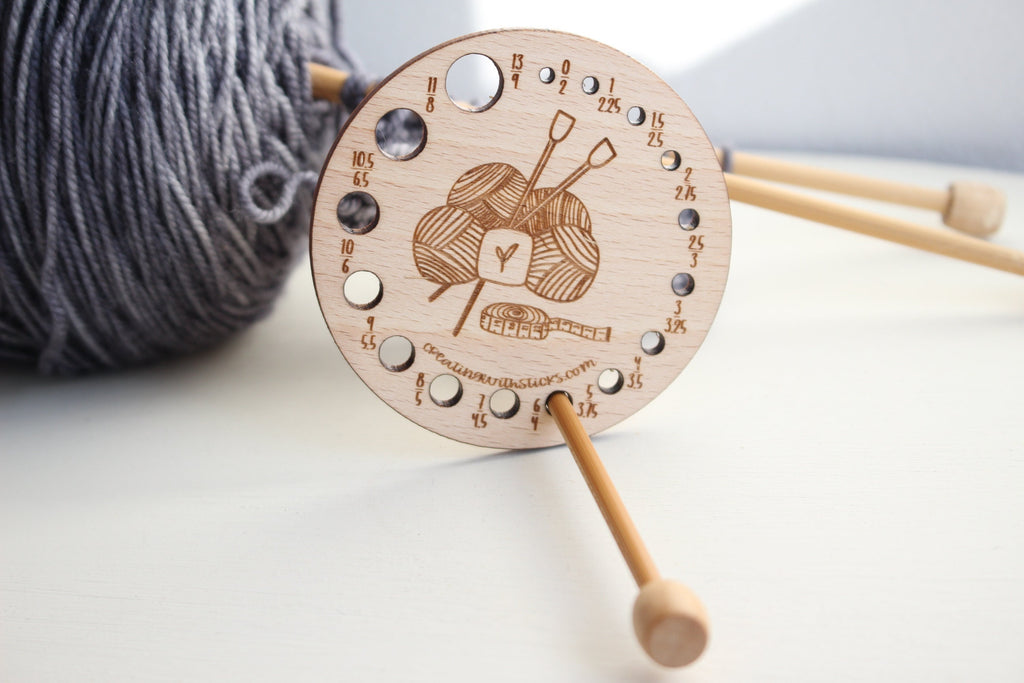 Wooden Yarn Ball Knitting Needle Gauge, Laser Engraved Solid Wood Needle Gauge, Knitting Accessories and Tools, Gift for Knitter